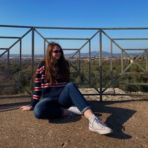 Meet your Posher, Brooke